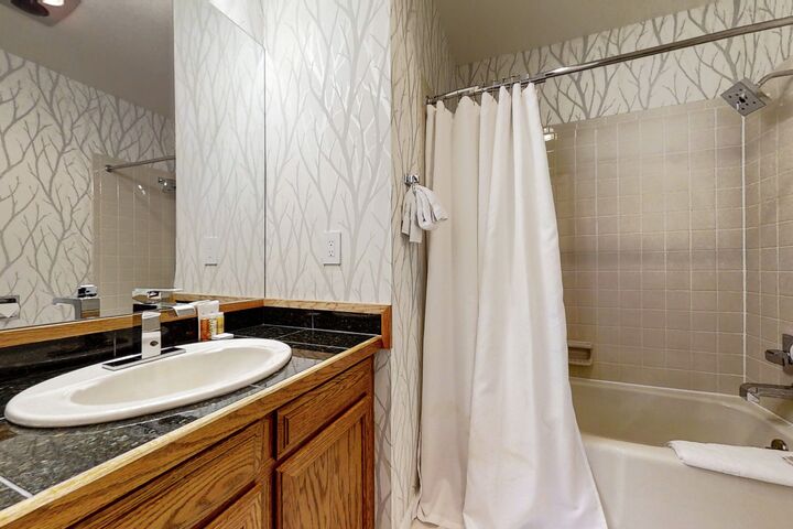 #8 - Ensuite Bathroom