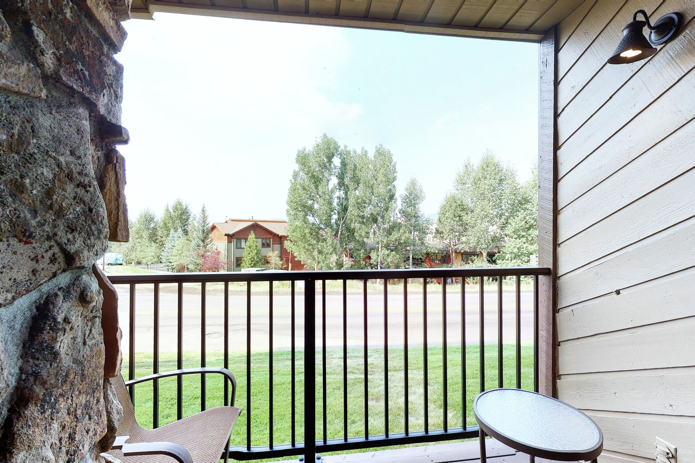 #19 - Balcony