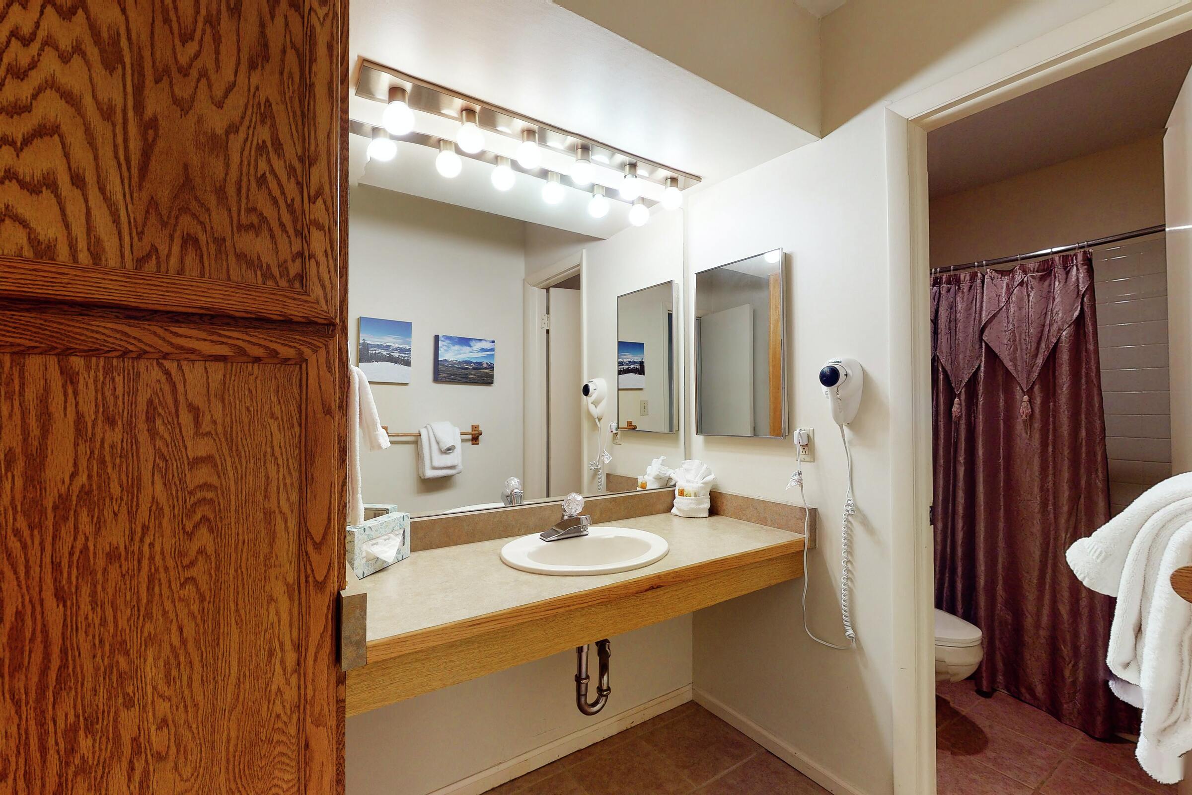 #7 - Ensuite Bathroom