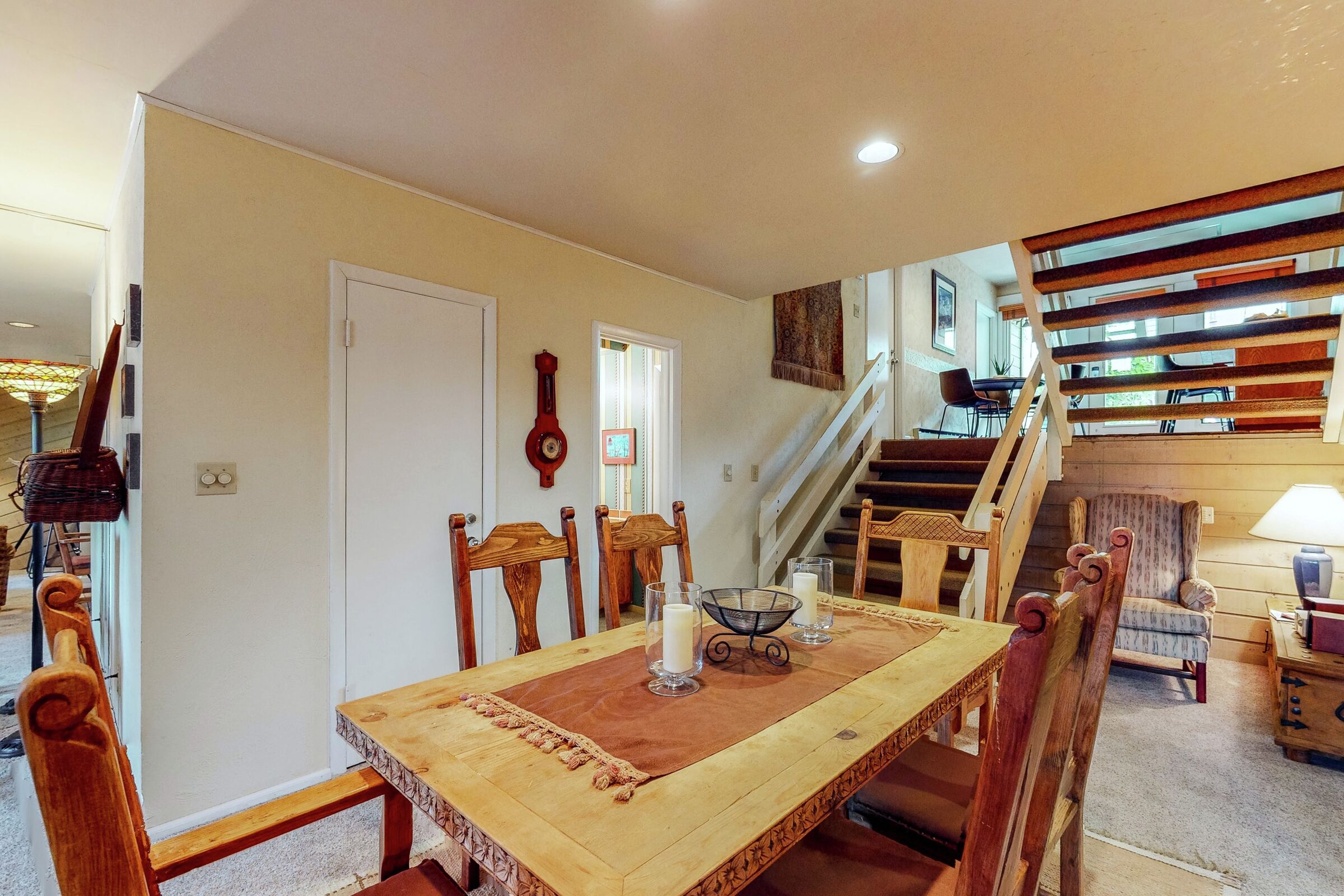 #13 - Dining Area