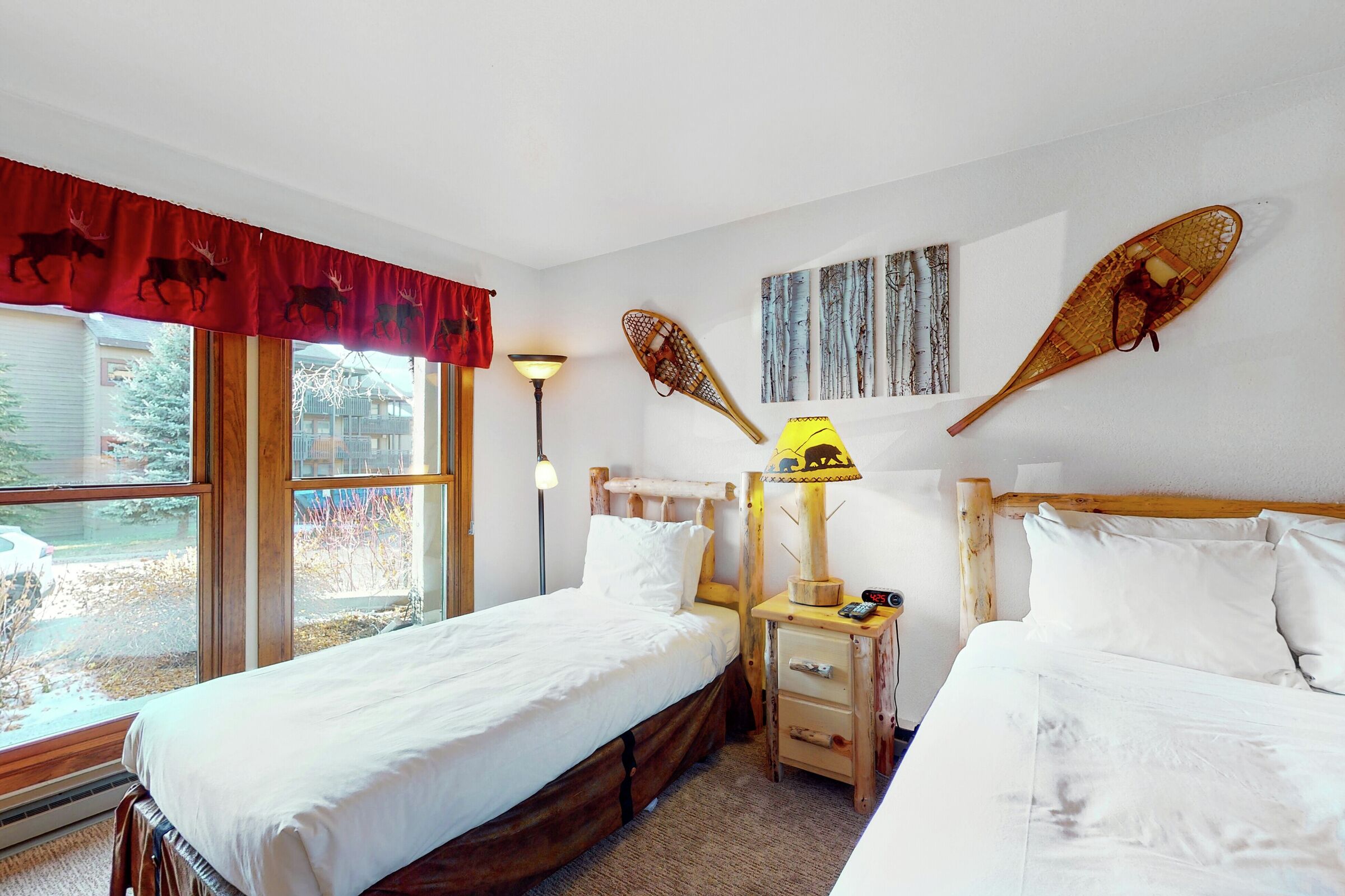 #B106 - Bedroom