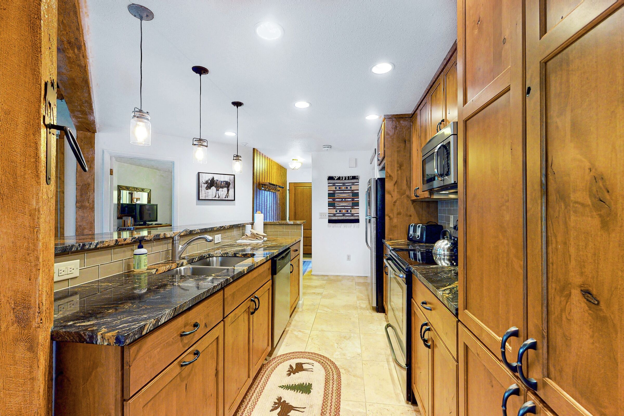 #B106 - Kitchen