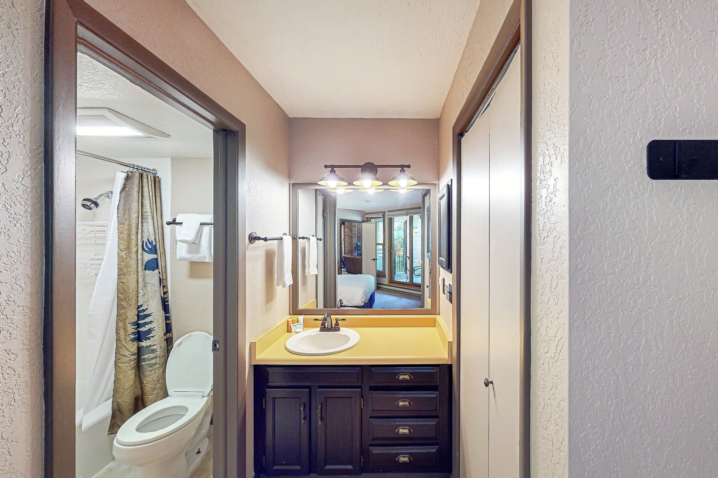 Master Ensuite Bathroom