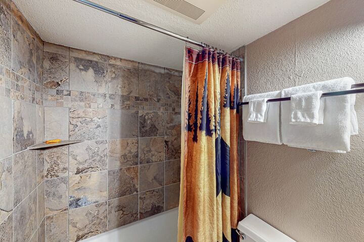 #A105 - Ensuite Bathroom