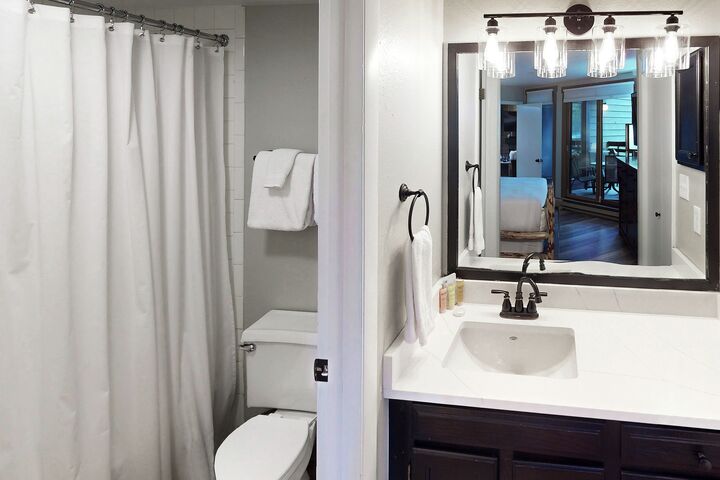 #C102 - Master Ensuite Bathroom