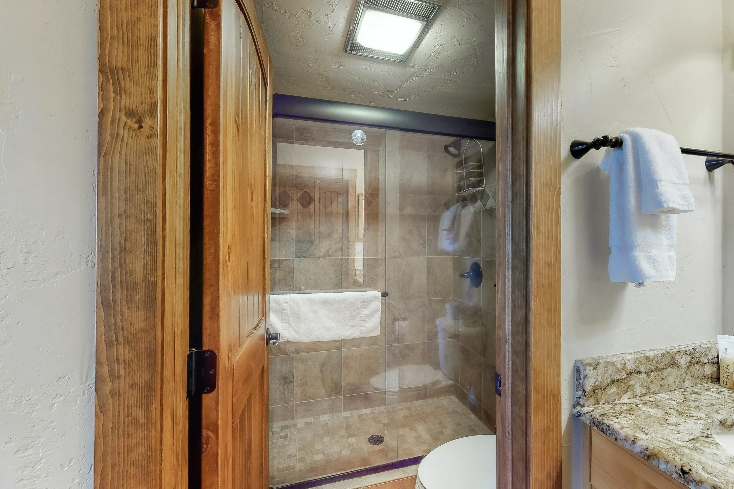#C303 - Master Ensuite Bathroom