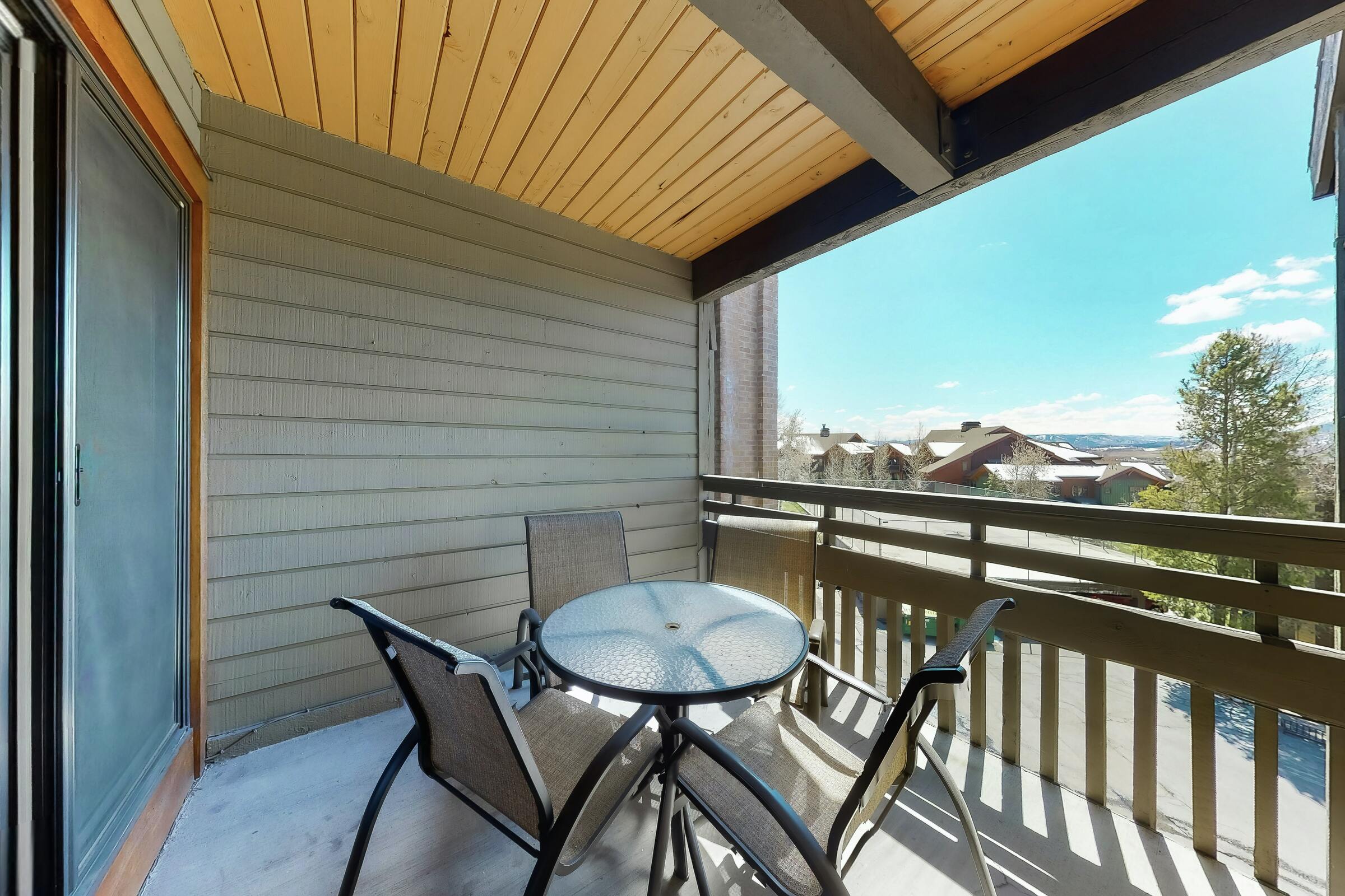 #C303 - Balcony