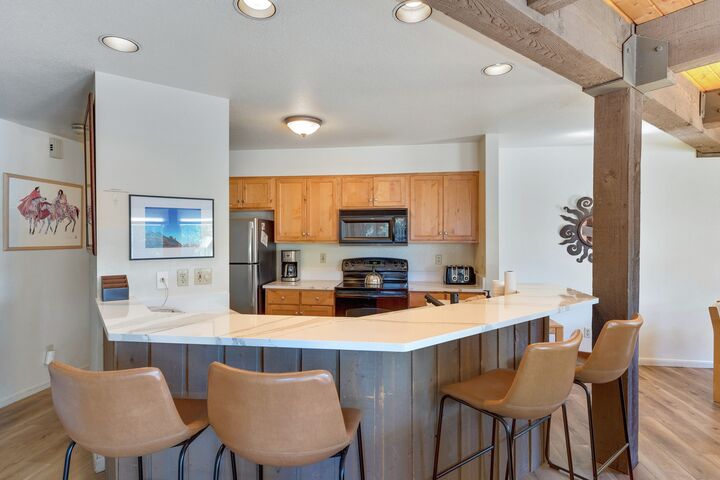 #F103 - Kitchen