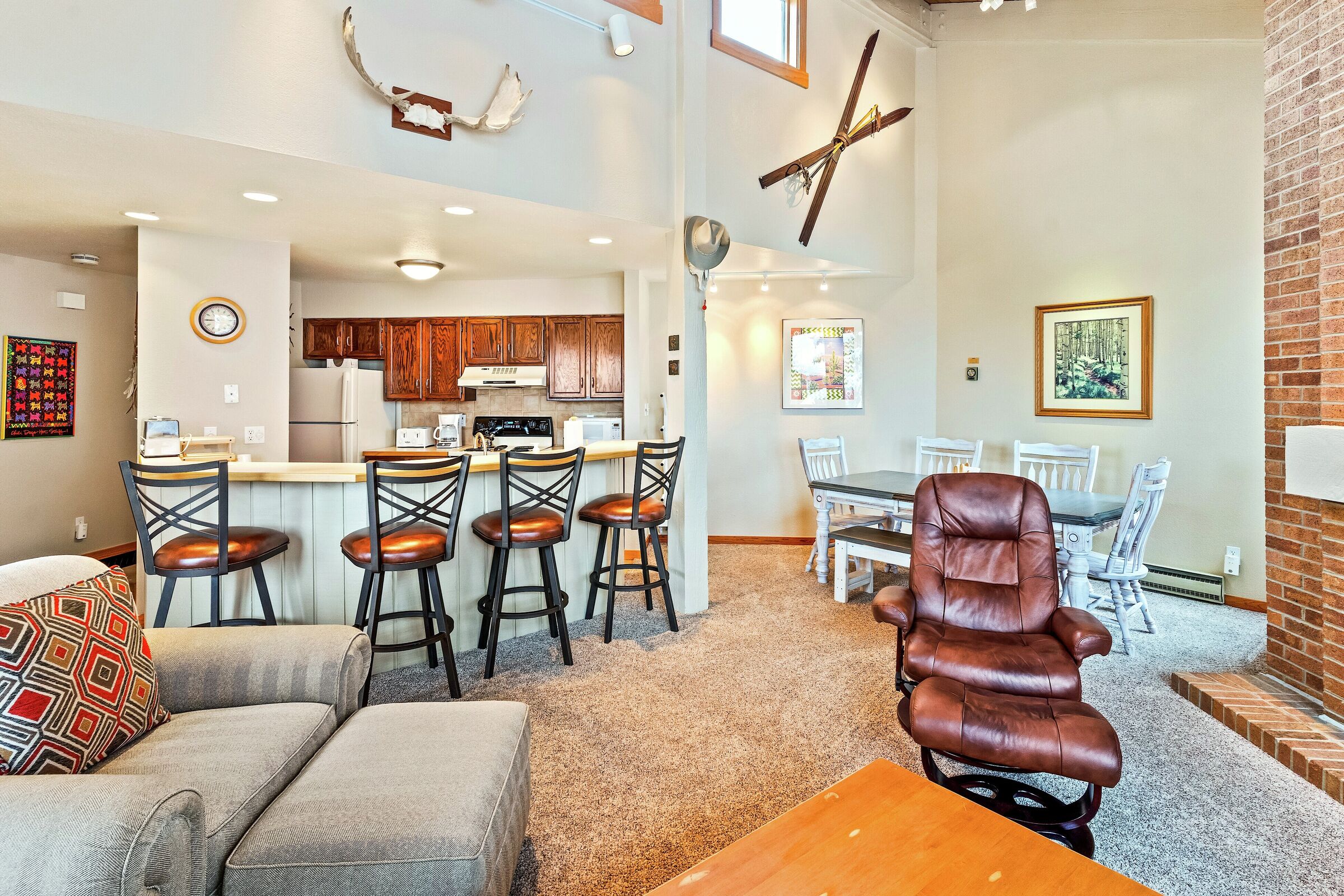 Living Area, Dining Area & Kitchen