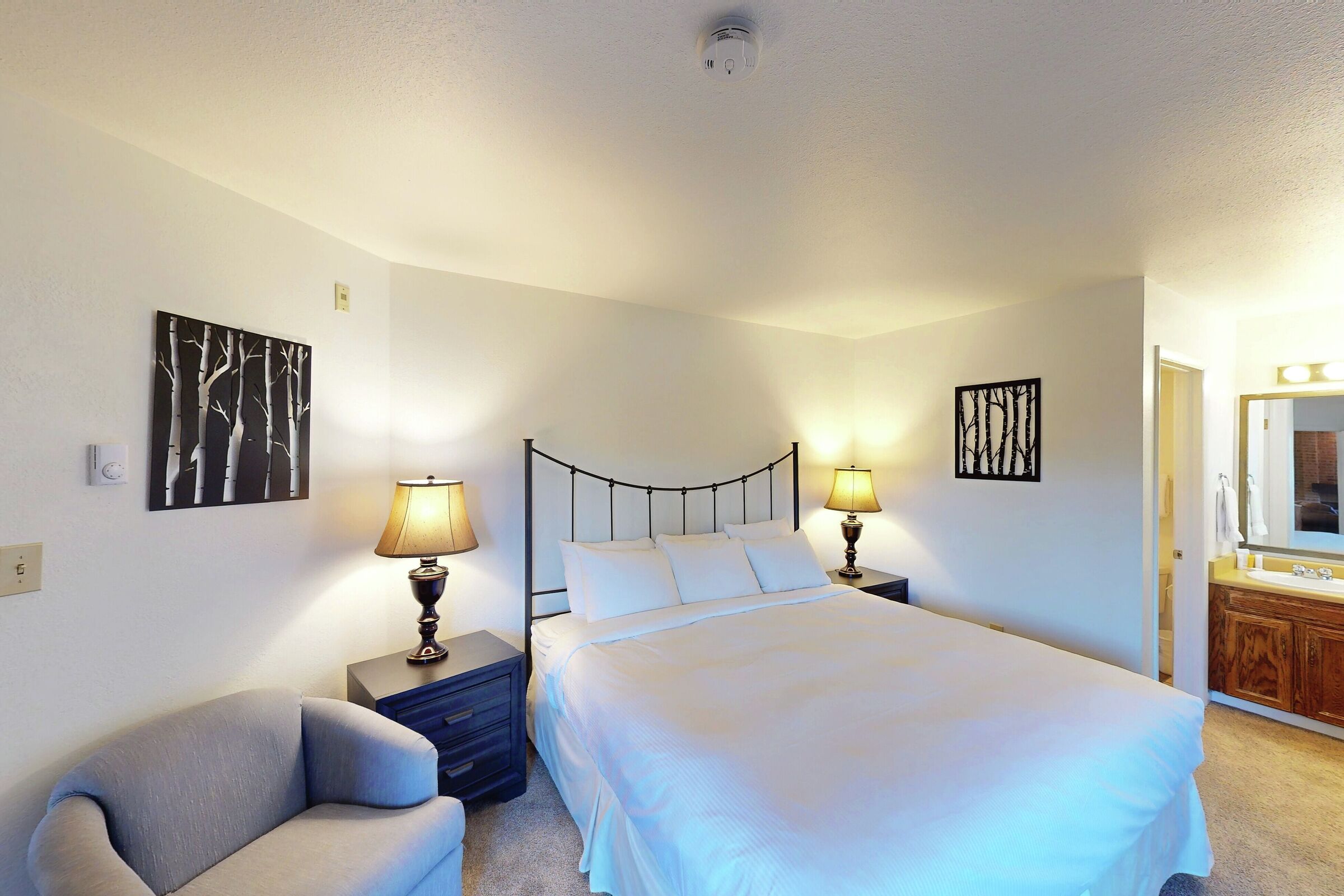 #E102 - Master Bedroom