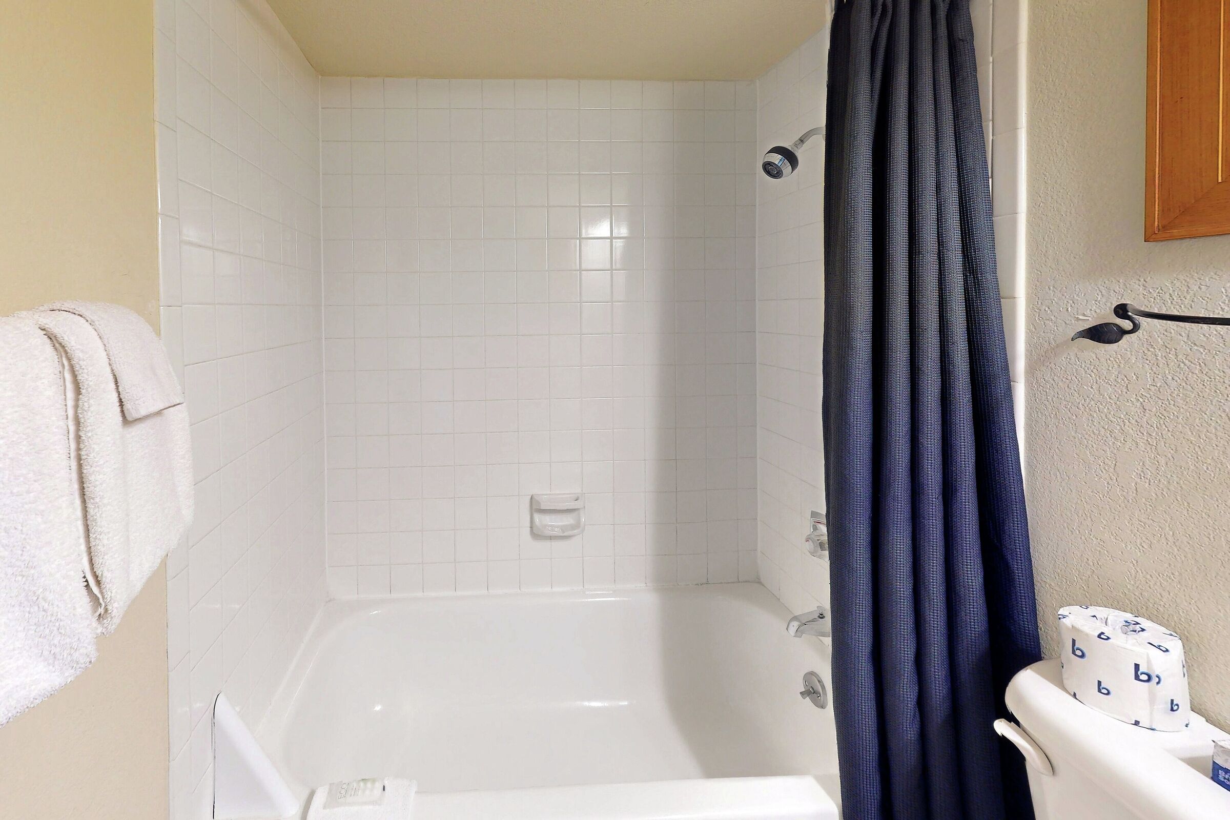 #A203 - Ensuite Bathroom