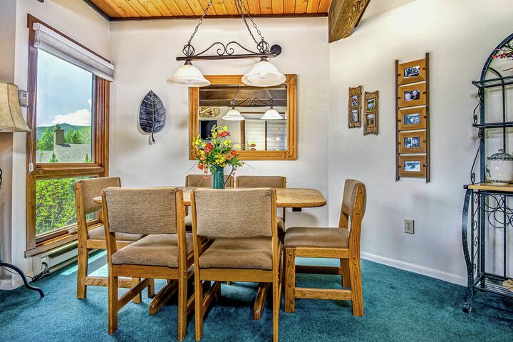 #C104 - Dining Area