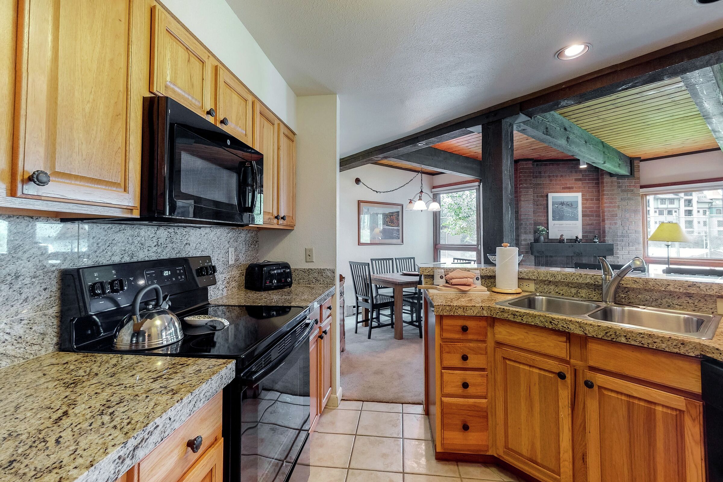 #D103 - Kitchen