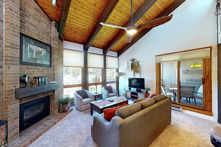 #D303 - Living Area