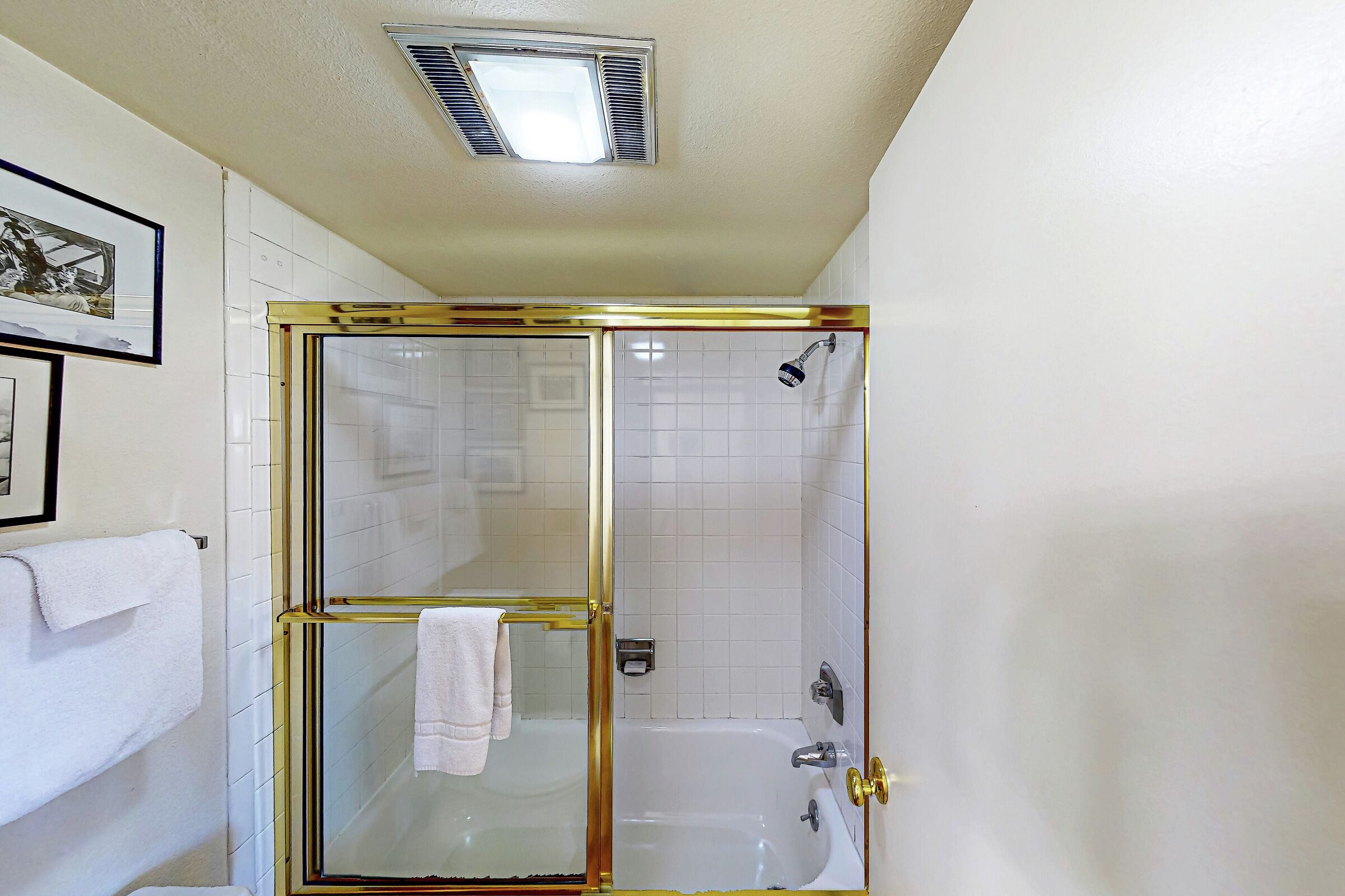 Master Ensuite Bathroom
