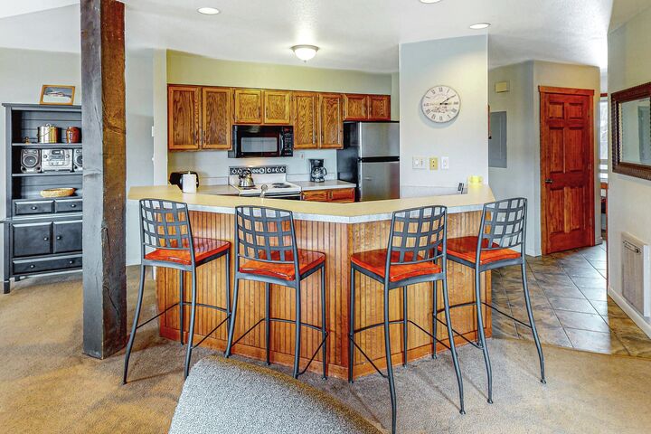 #E304 - Kitchen
