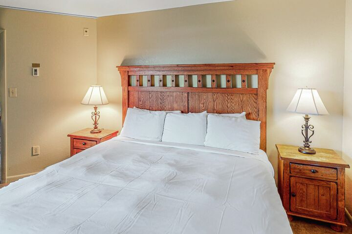 #E304 - Master Bedroom