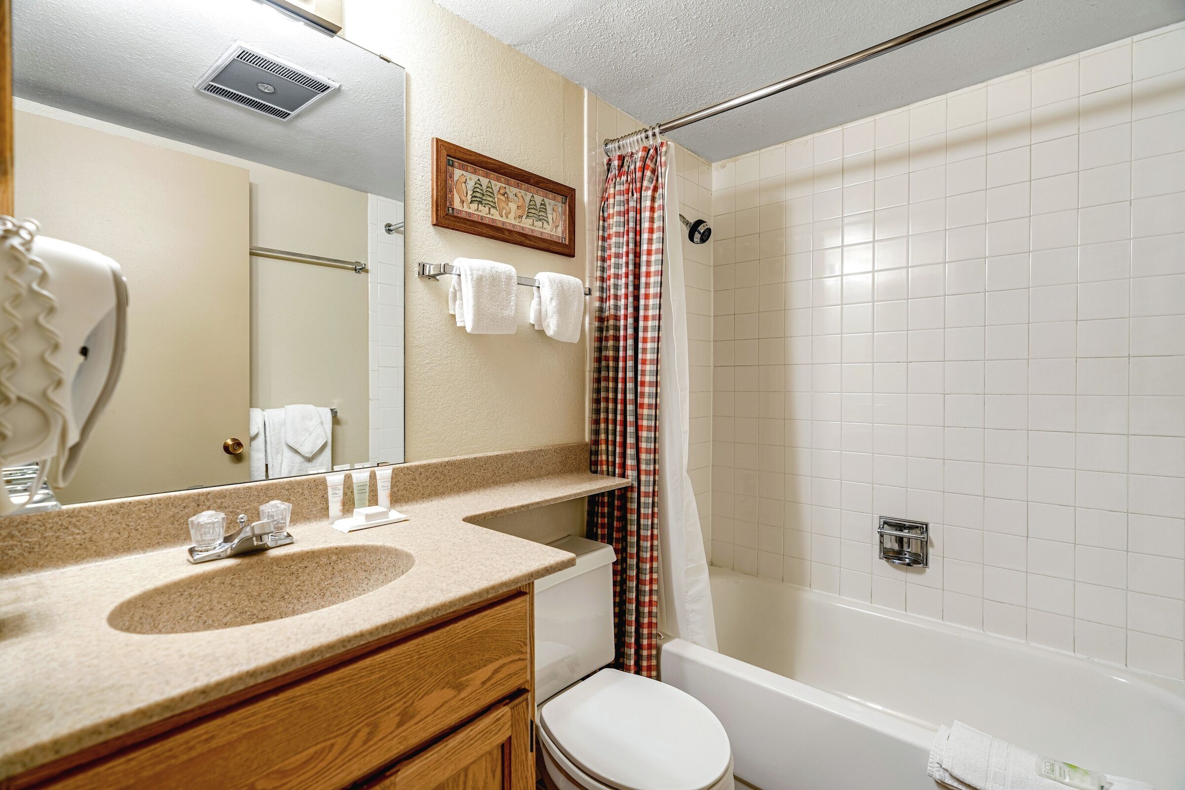 #F202 - Bathroom