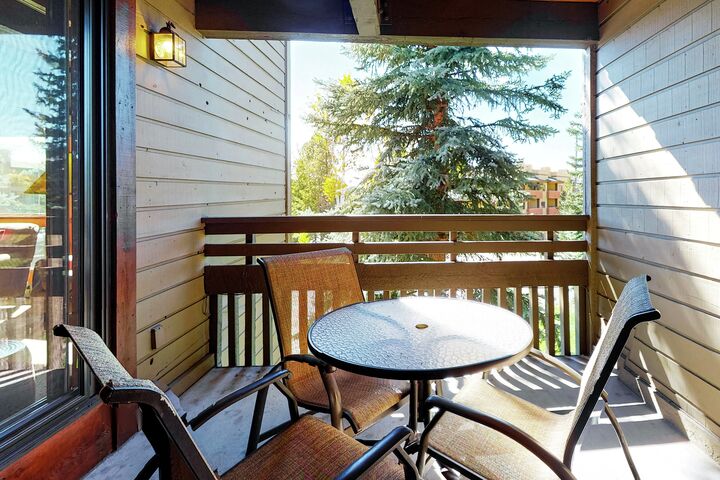 #F203 - Balcony