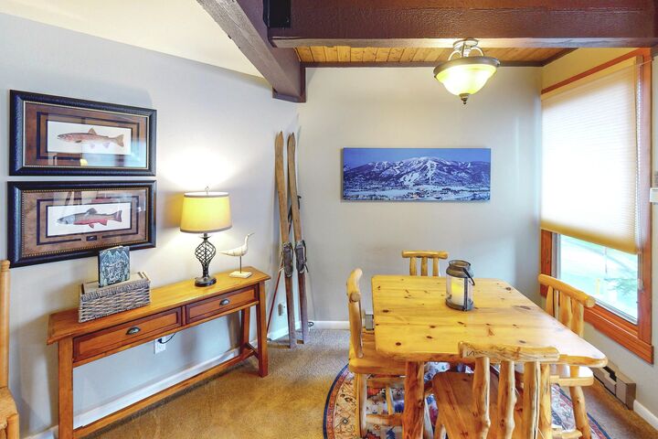 #F203 - Dining Area