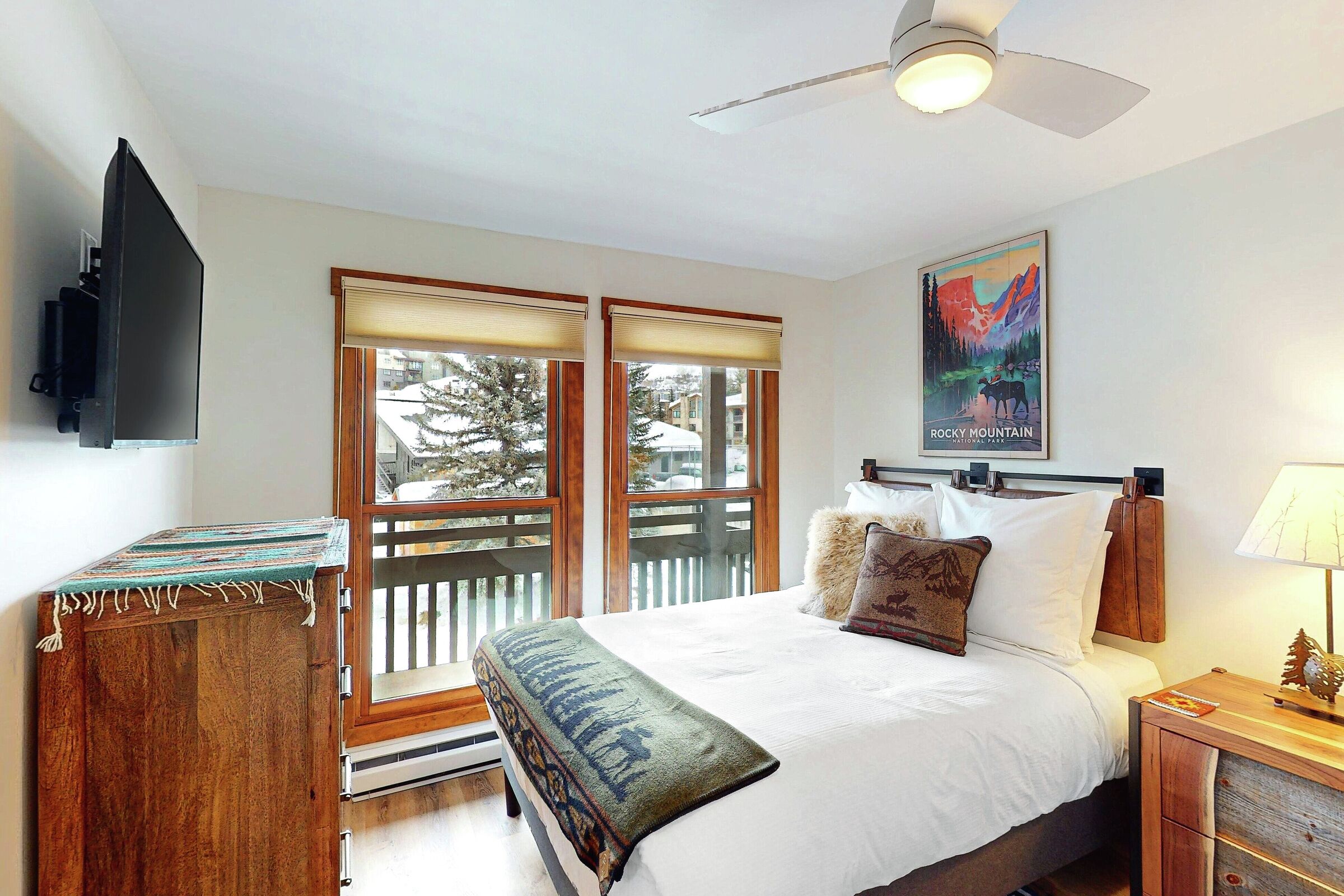 #F304 - Bedroom