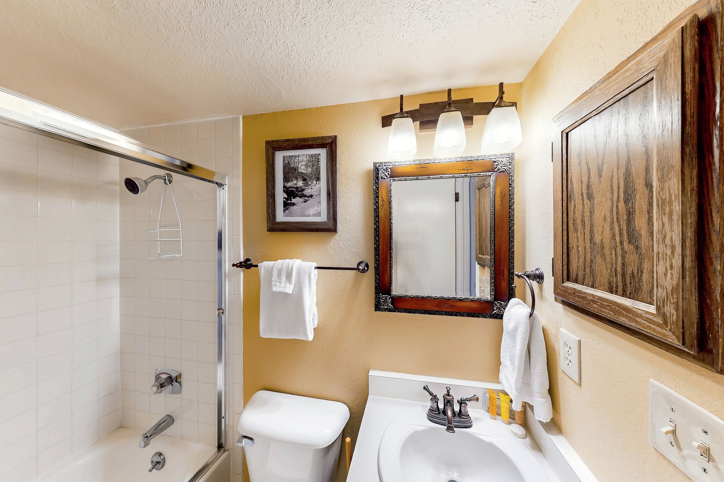 #A202 - Ensuite Bathroom