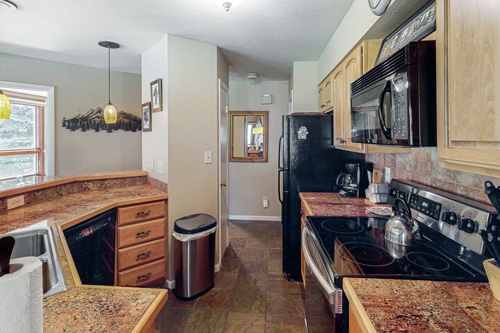 #B110 - Kitchen