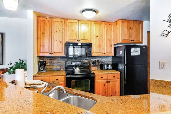 #B201 - Kitchen