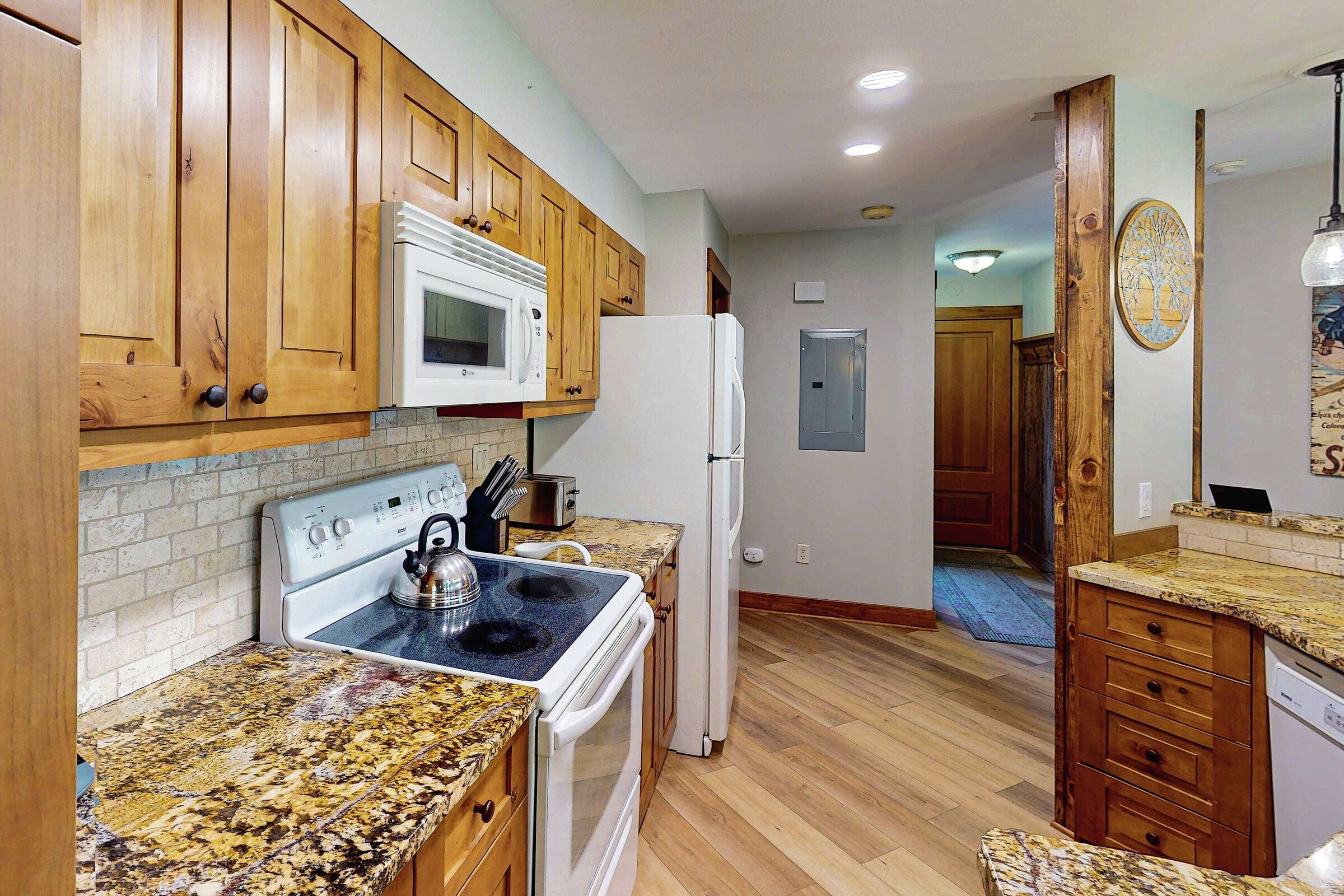 #B202 - Kitchen