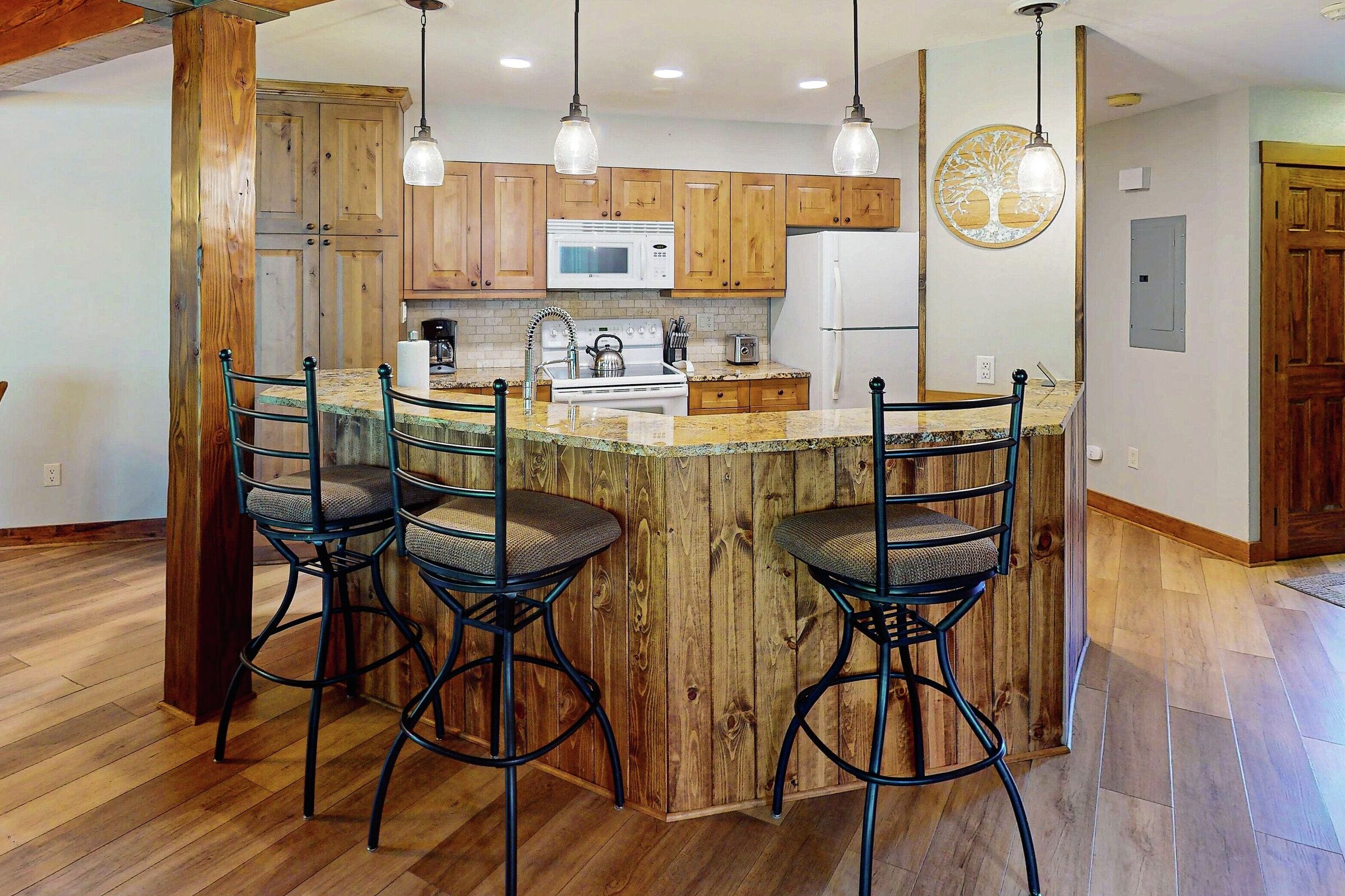 #B202 - Kitchen