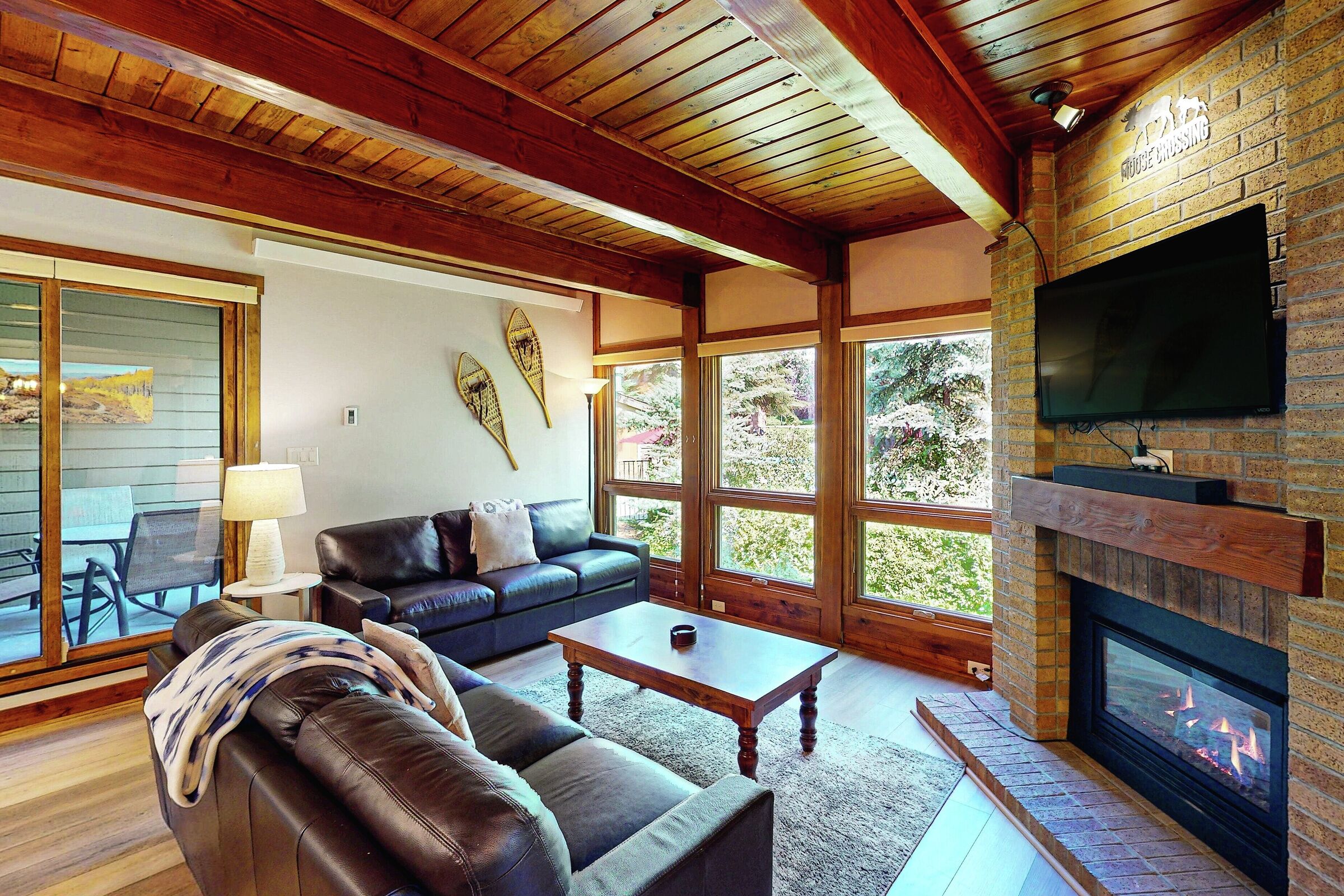 #B202 - Living Area