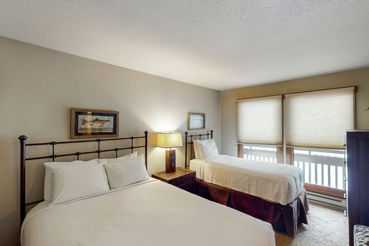#C205 - Bedroom