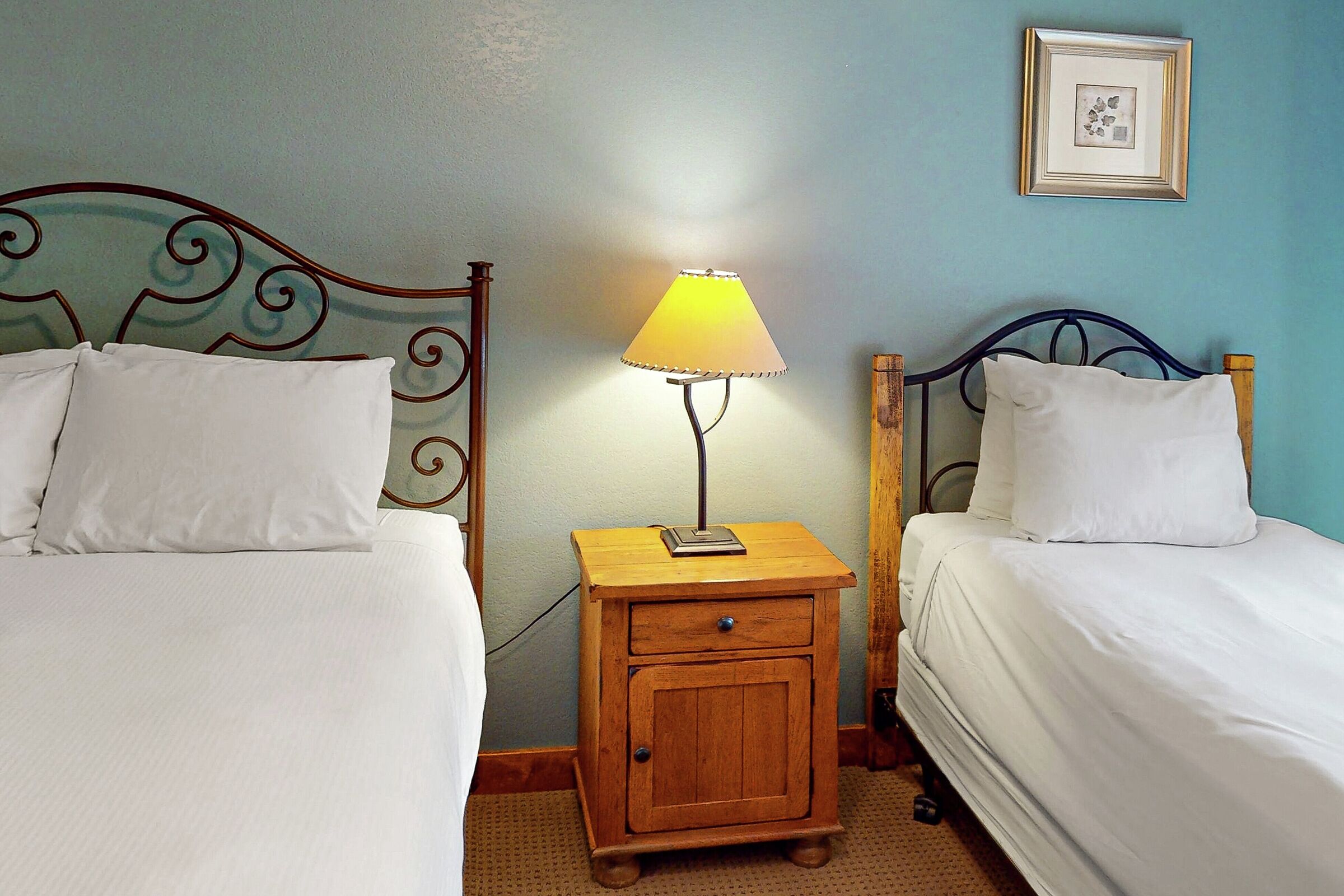 #C206 - Bedroom