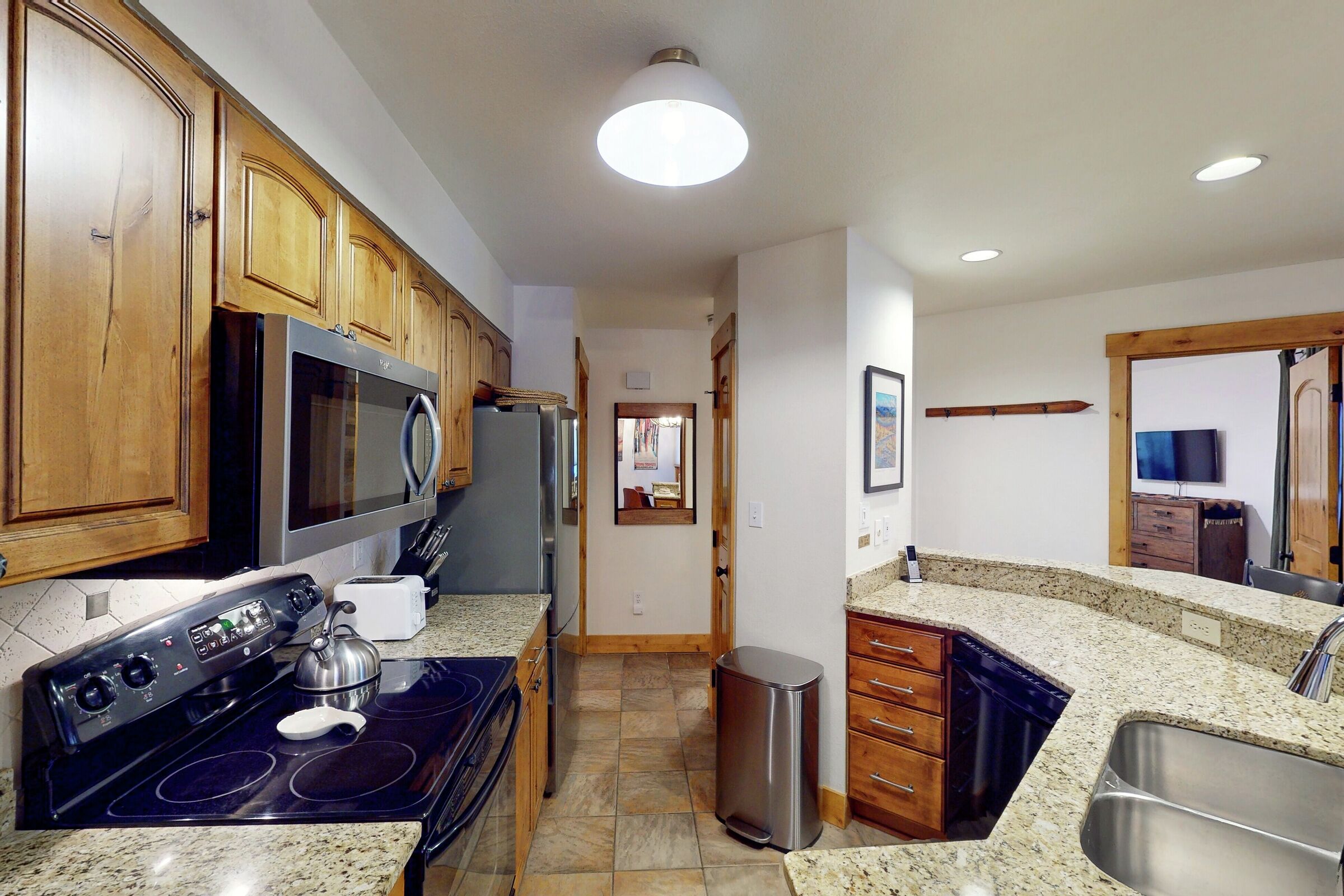 #C304 - Kitchen