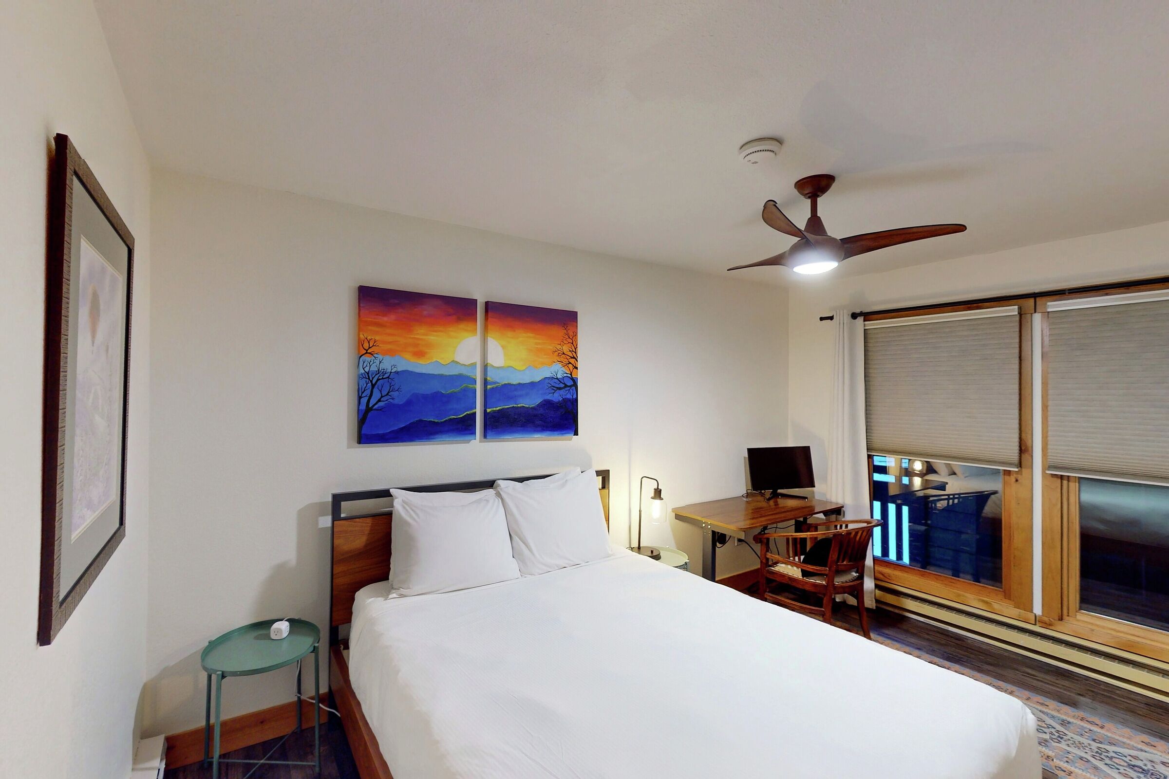#C304 - Bedroom