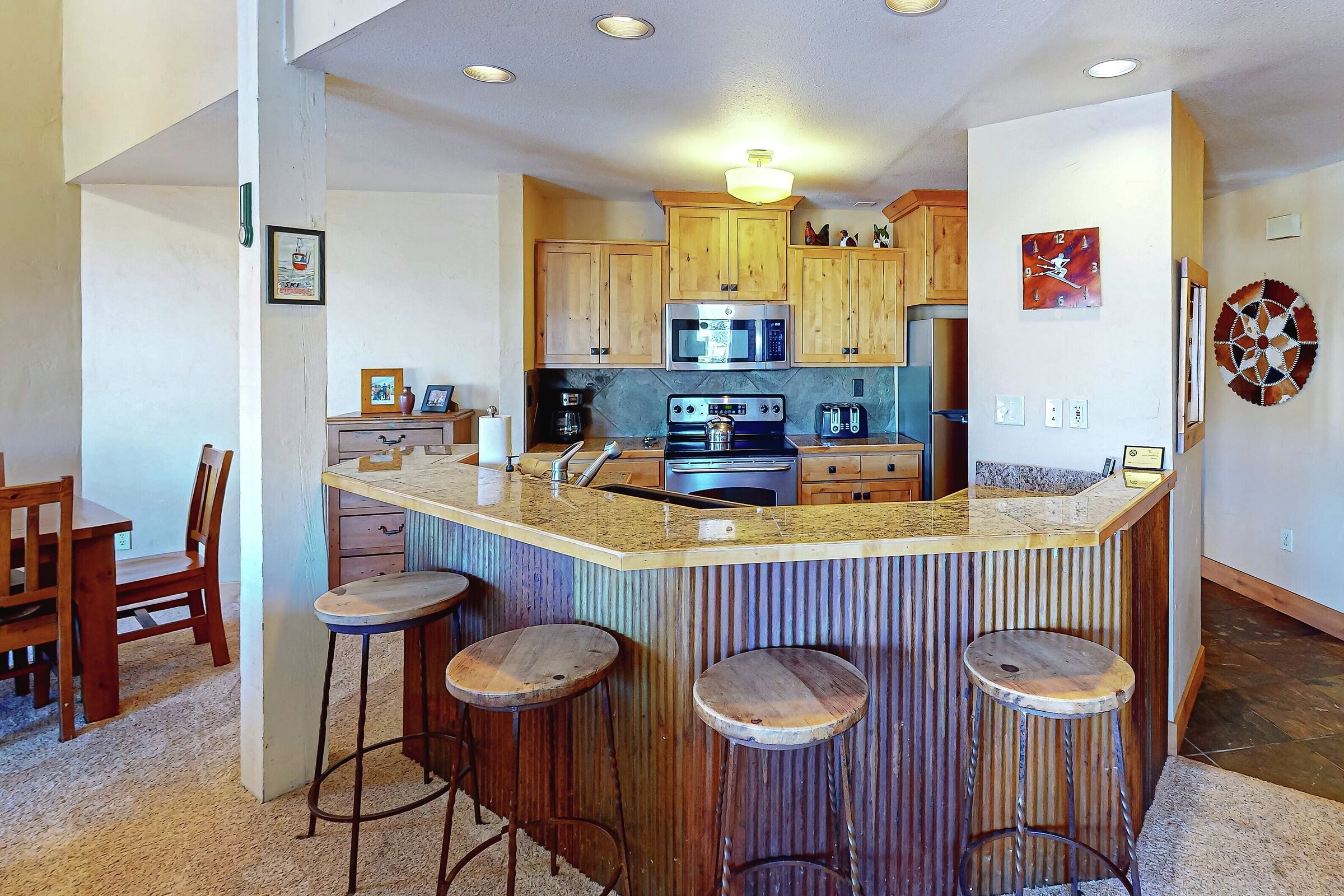 #E303 - Kitchen