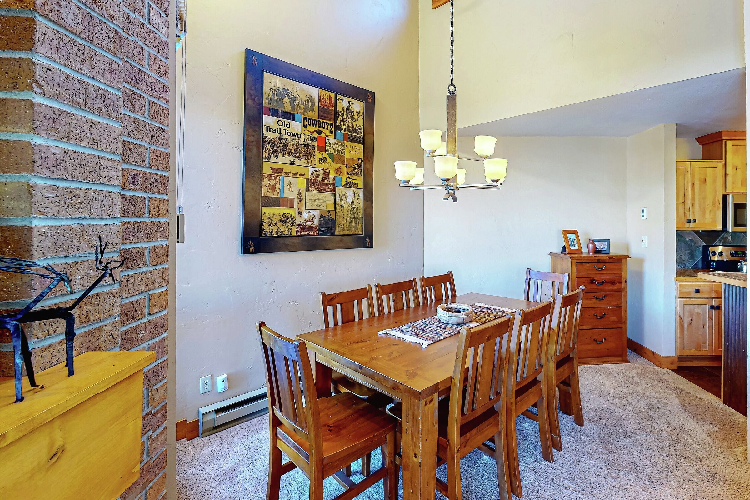 #E303 - Dining Area