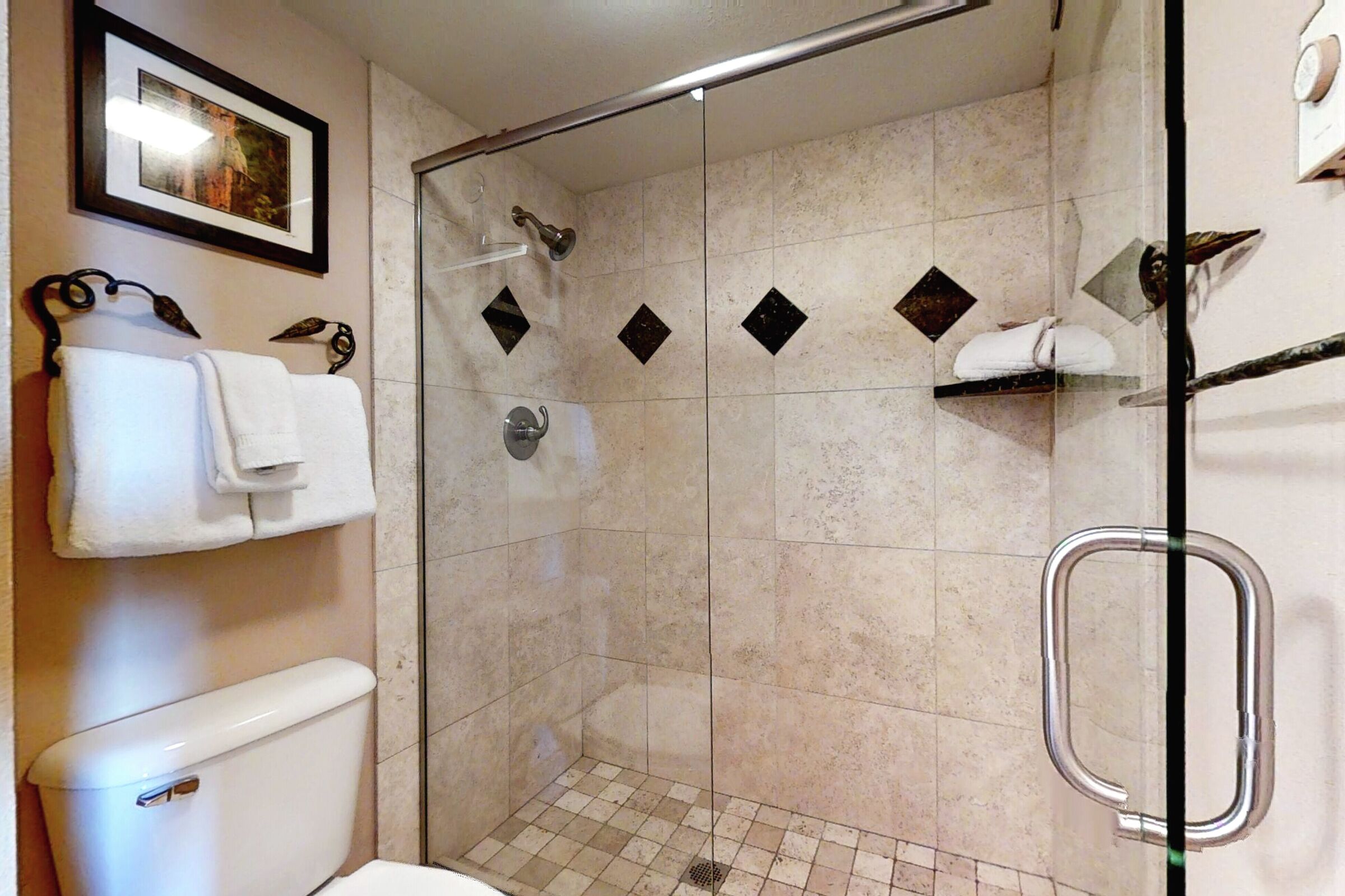 #F104 - Master Ensuite Bathroom