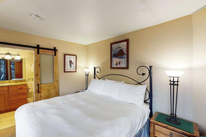 #F305 - Master Bedroom
