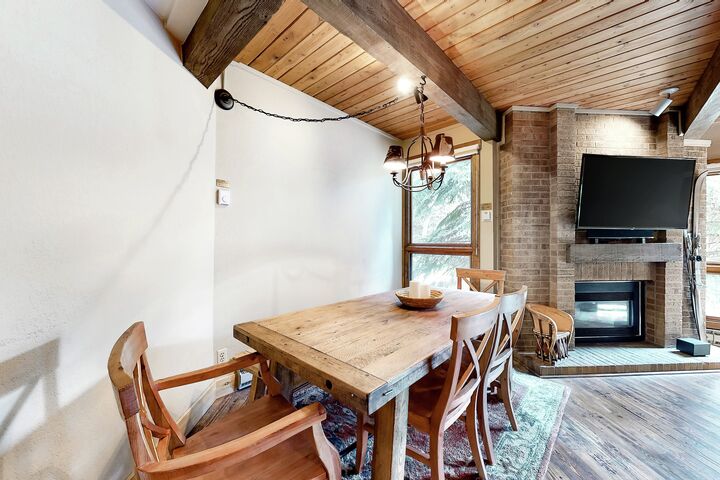 #A208 - Dining Area