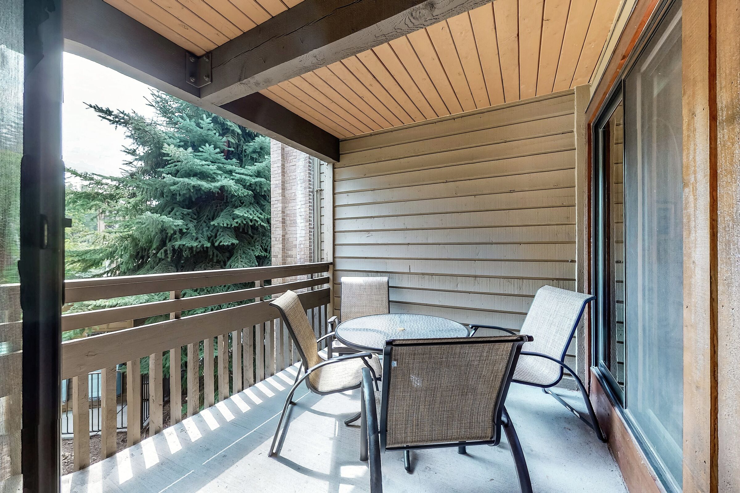 #A208 - Balcony