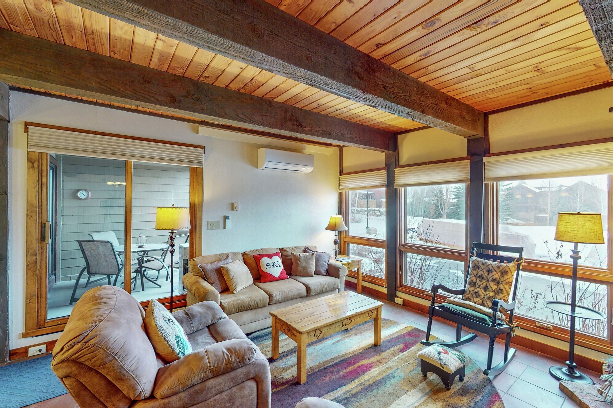#C107 - Living Area