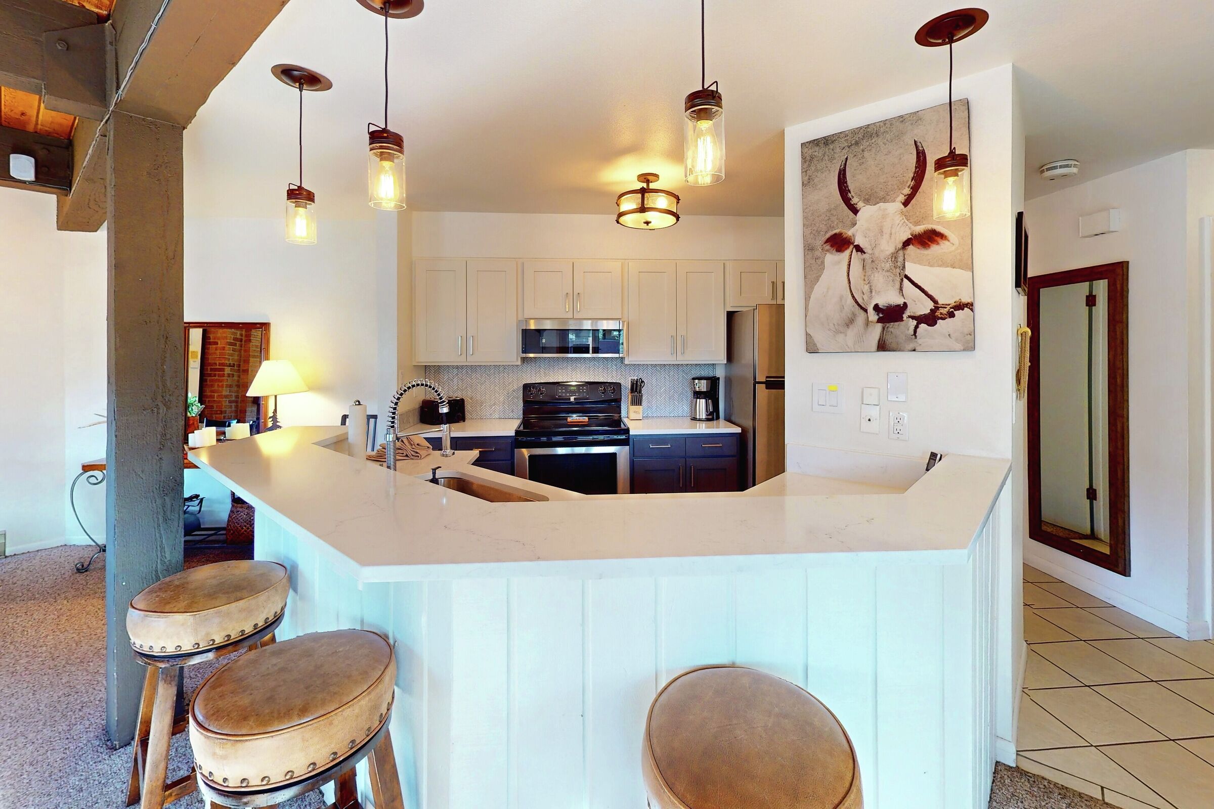 #E101 - Kitchen