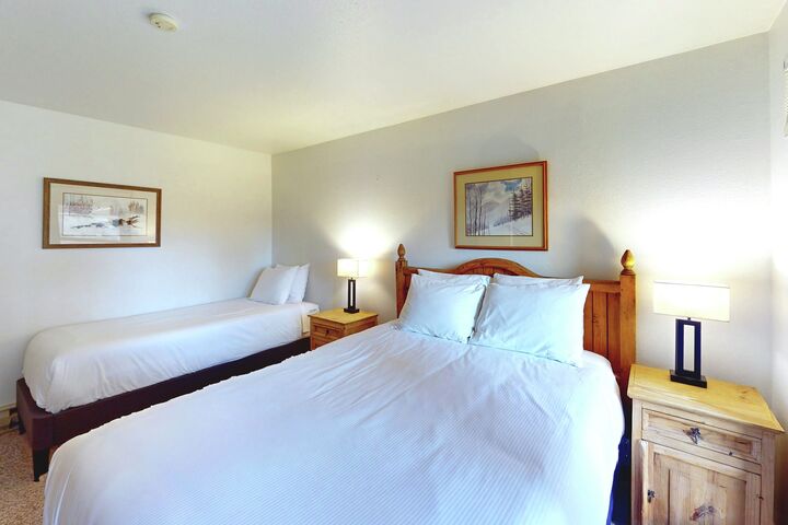 #E101 - Bedroom