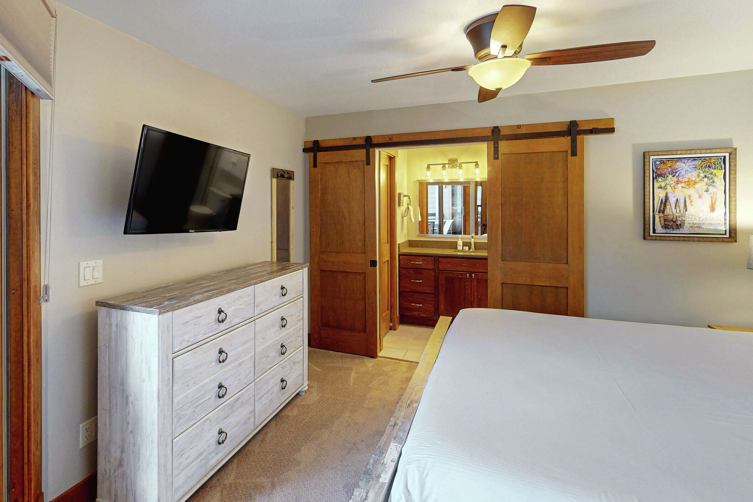 #D101 - Master Bedroom