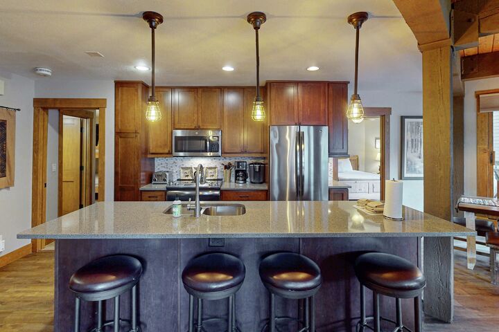 #D101 - Kitchen