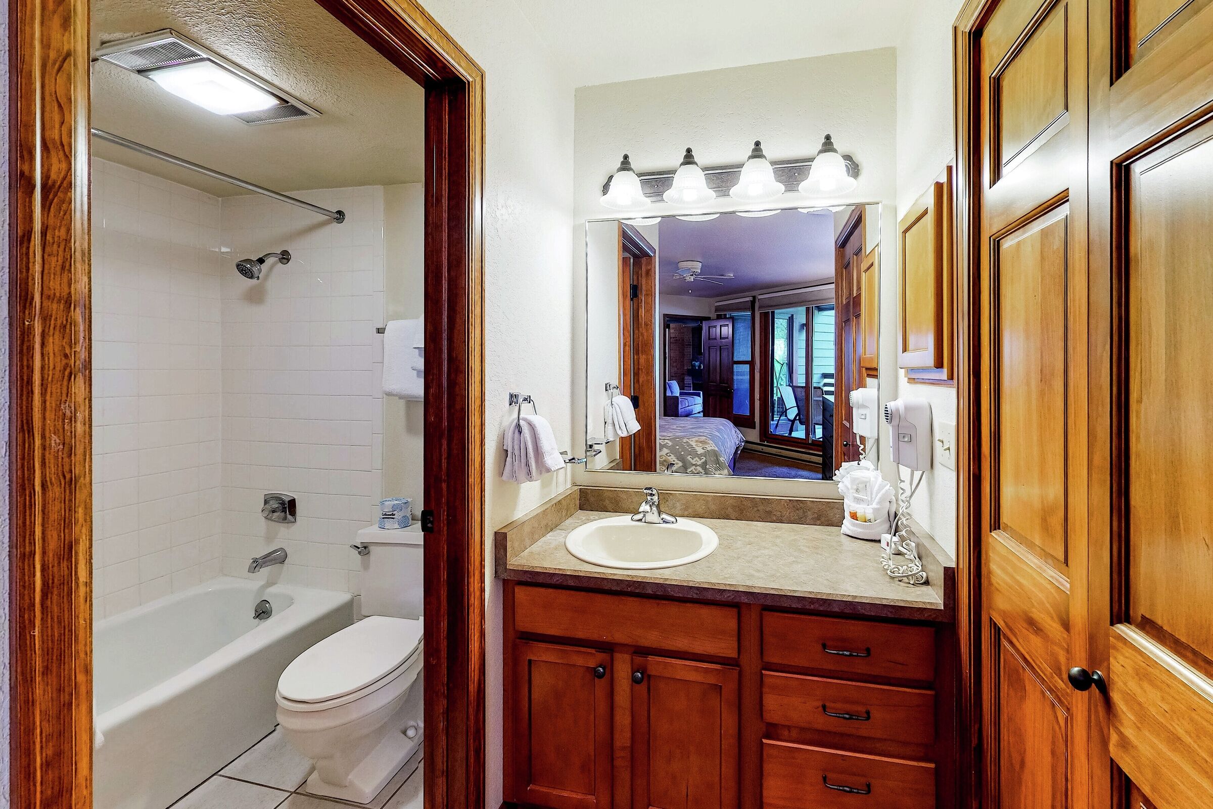 #A106 - Master Ensuite Bathroom