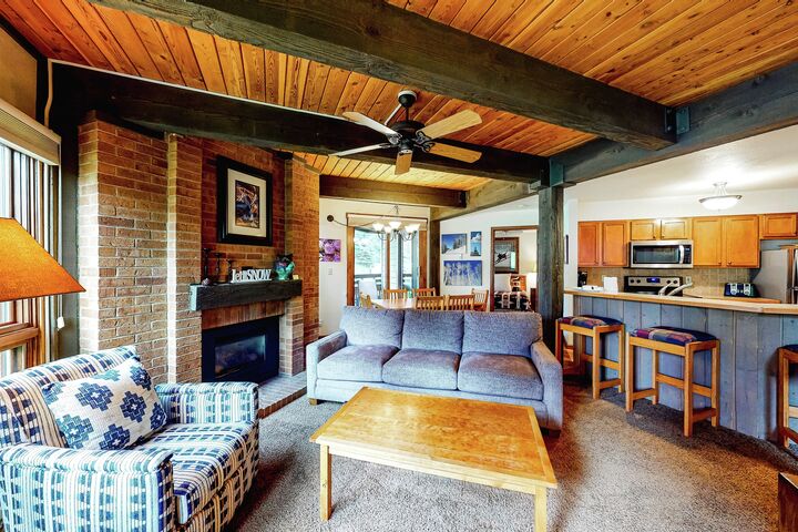 #A106 - Living Area