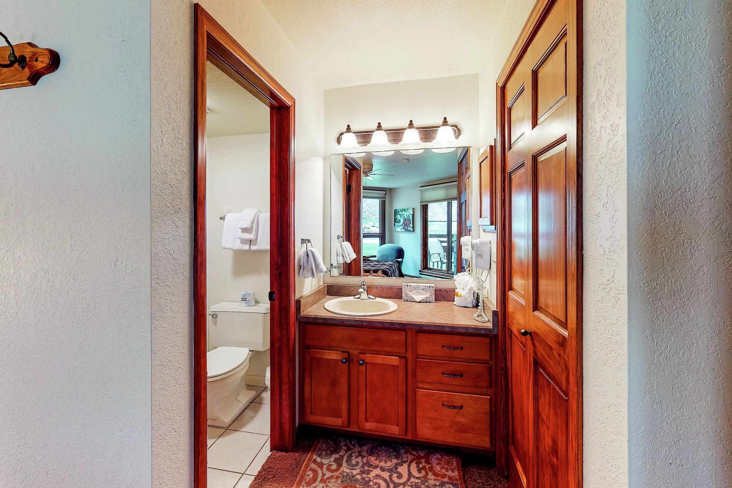 #A106 - Ensuite Bathroom