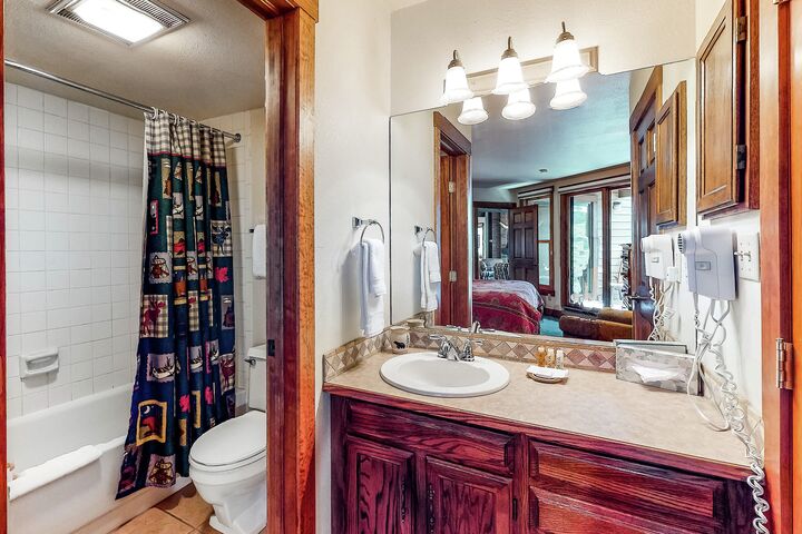 #C101 - Master Ensuite Bathroom